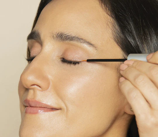 Serum Estimulador Para Crecimiento De Pestañas Y Cejas Dabalash