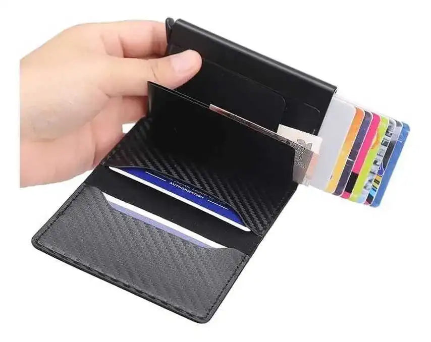 Tarjetero elegante, compacto y funcional para tarjetas y documentos.