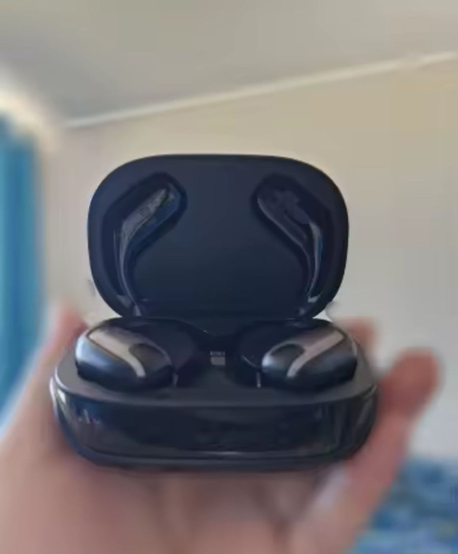 Clienta sosteniendo Retinol B3